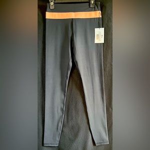 Zyia Peach Band black Light n Tight Hi-Rise Leggings 28” (Sz 8/10)